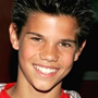 Taylor Lautner Pictures