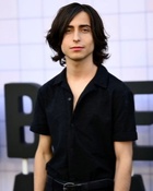 Aidan Gallagher : aidan-gallagher-1723214119.jpg