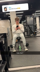 Alex Sampson : alex-sampson-1747153622.jpg
