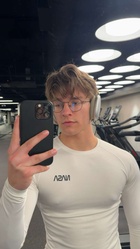 Alex Sampson : alex-sampson-1747153659.jpg