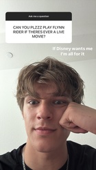 Alex Sampson : alex-sampson-1749736523.jpg