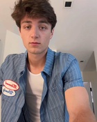 Asher Angel : asher-angel-1739892955.jpg