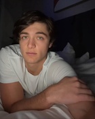 Asher Angel : asher-angel-1748193238.jpg