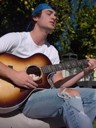 Asher Angel : asher-angel-1750784523.jpg