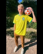 Photo of Carson Lueders