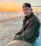 Carson Lueders : carson-lueders-1734450188.jpg