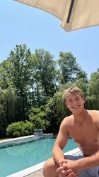Jake Satow : jake-satow-1749714417.jpg