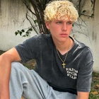 Lucas Royalty : lucas-royalty-1747668734.jpg