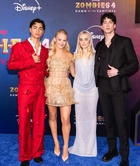 Milo Manheim : TI4U1752118141.jpg
