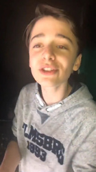 Noah Schnapp : noah-schnapp-1727023211.jpg