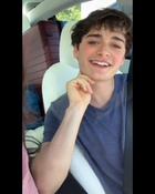 Noah Schnapp : noah-schnapp-1734899231.jpg