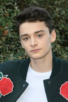 Noah Schnapp : noah-schnapp-1750791877.jpg