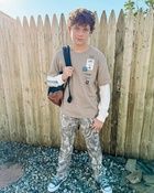 Ryan Buggle : ryan-buggle-1746387957.jpg